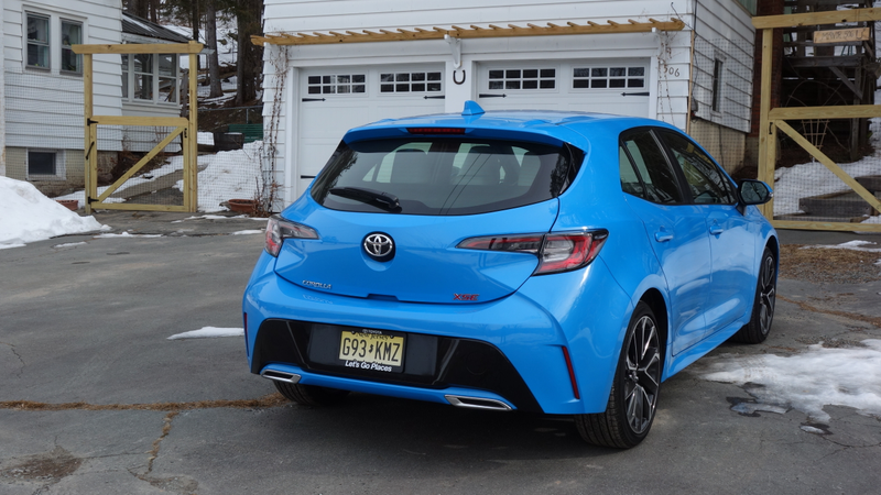 Illustration for article titled A Manual 2019 Toyota Corolla Hatchback Was the Best Surprise I’d Had in a While